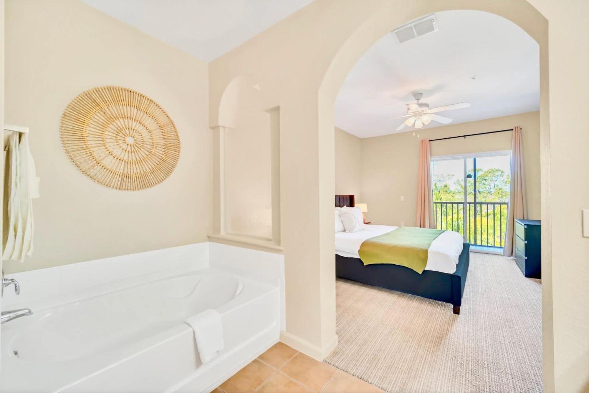 Stunning 2Br Condo With Hot Tub And Pool, Near Disney! Orlando Luaran gambar